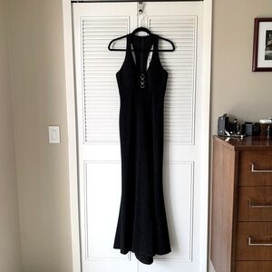 Jump Apparel Floor Length Black Sparkly Formal Dress with Metal Rings | Size 5/6